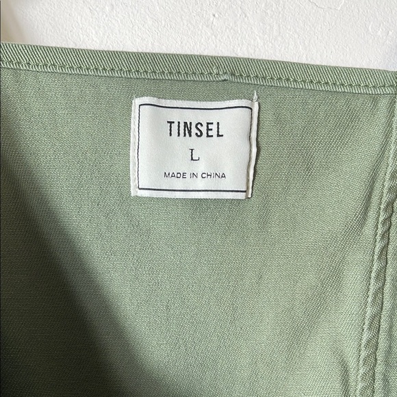 Tinsel Ruffle Stretch Dress - Picture 5 of 10